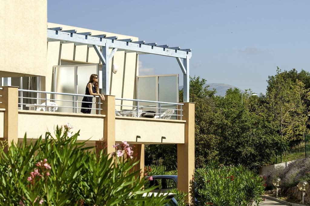 Appartea Golf Side Aparthotel Biot Esterno foto